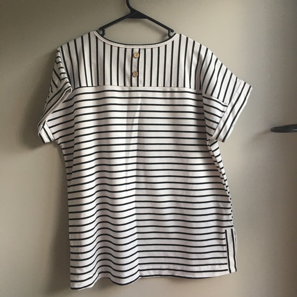 DOE & RAE | black & white striped drop sleeve top - Picture 3 of 8